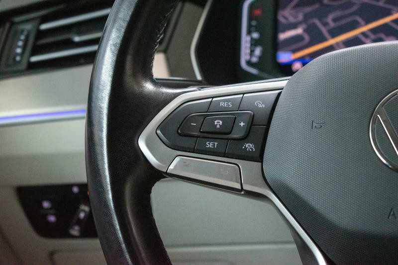 Volkswagen Passat TSI 206kW 4M*VIRTUAL*DPH*ČR*