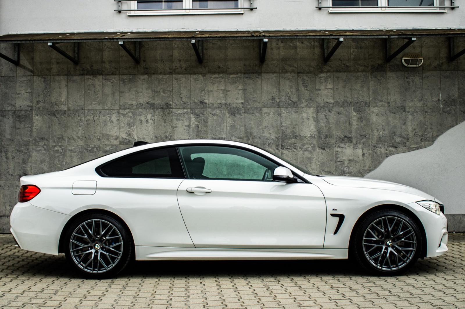 BMW Rad 4 Coupé 435d xDrive M Sport