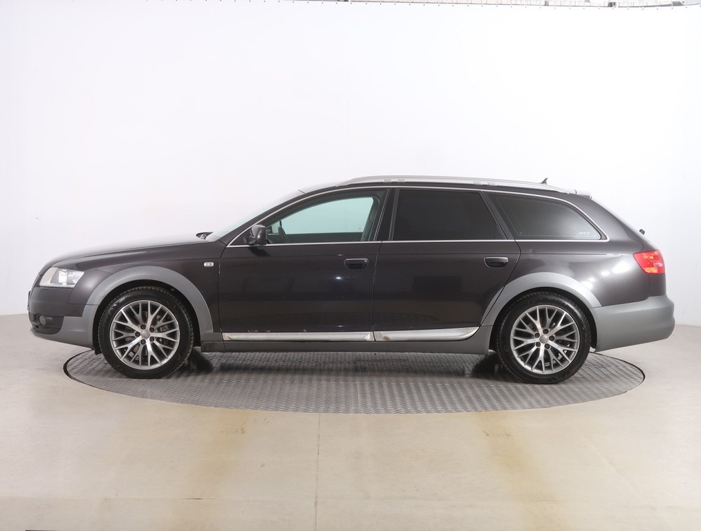 Audi A6 Allroad 3.0 TDI Automat, Serv.kniha, Navigácia, Xenóny
