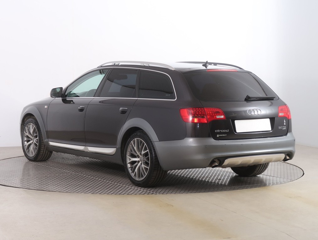 Audi A6 Allroad 3.0 TDI Automat, Serv.kniha, Navigácia, Xenóny