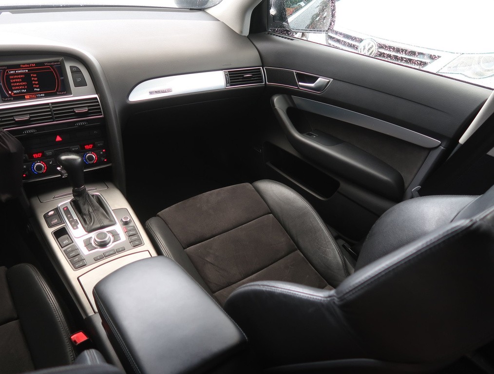 Audi A6 Allroad 3.0 TDI Automat, Serv.kniha, Navigácia, Xenóny