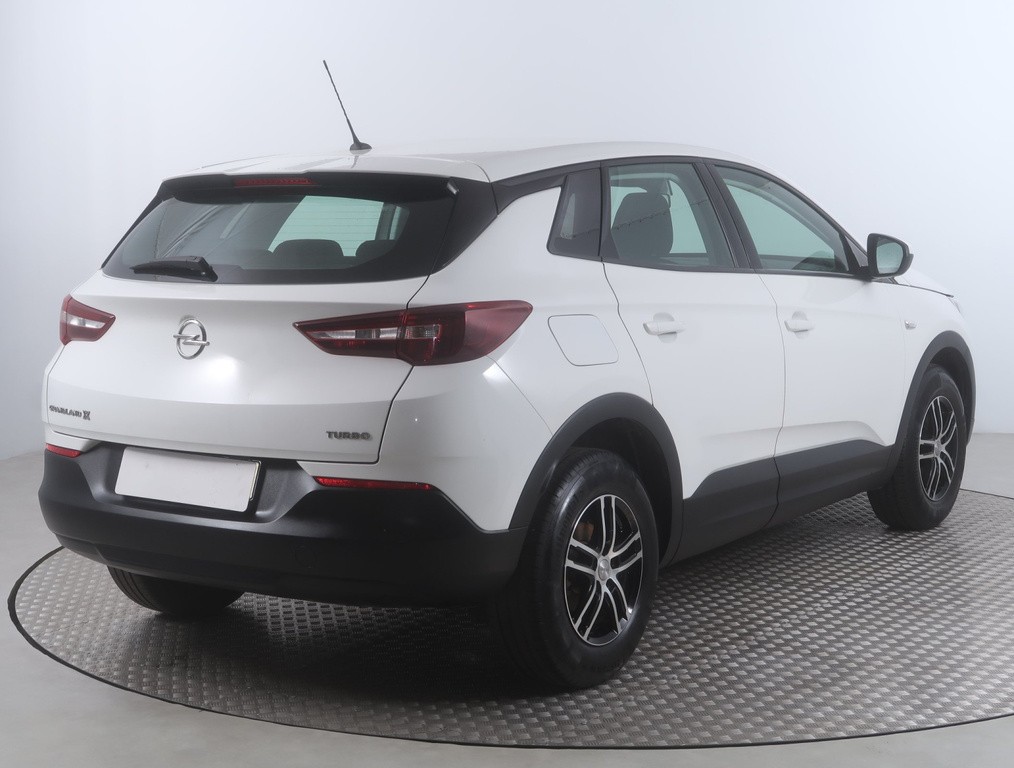 Opel Grandland 1.2 Turbo Serv.kniha, Tempomat, senzor dažďa