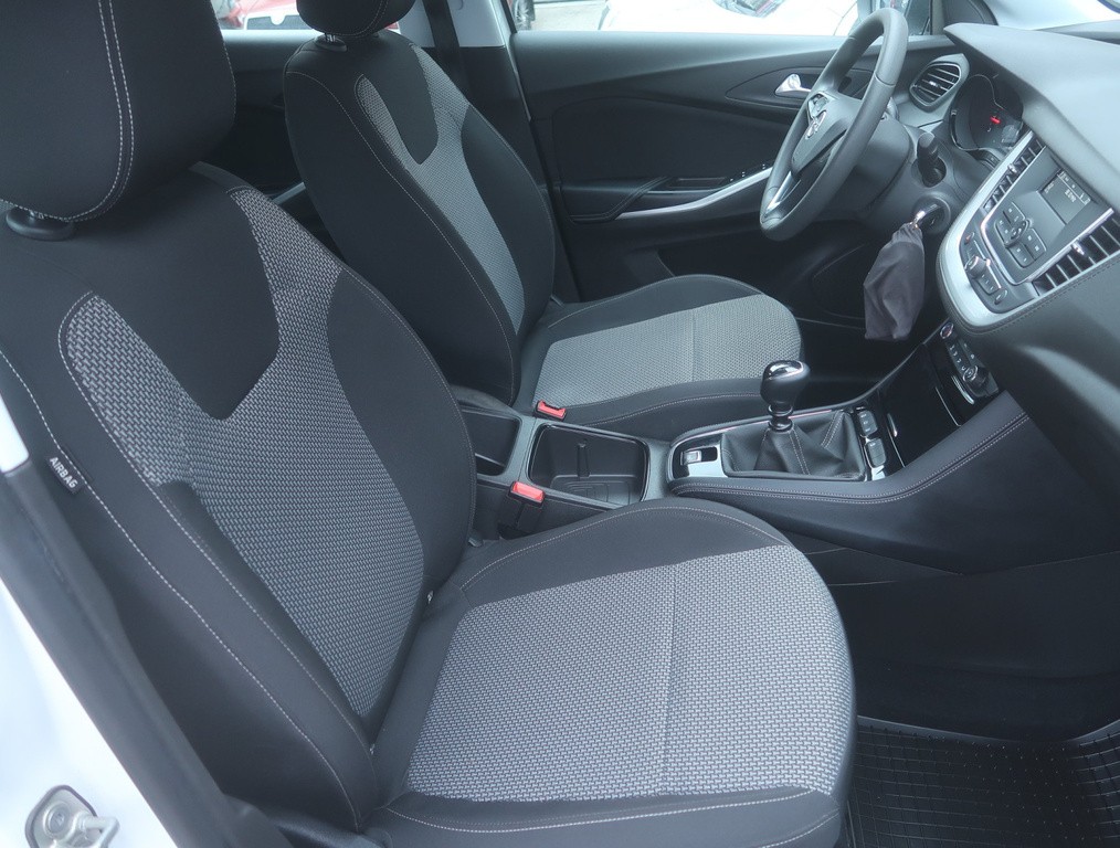 Opel Grandland 1.2 Turbo Serv.kniha, Tempomat, senzor dažďa