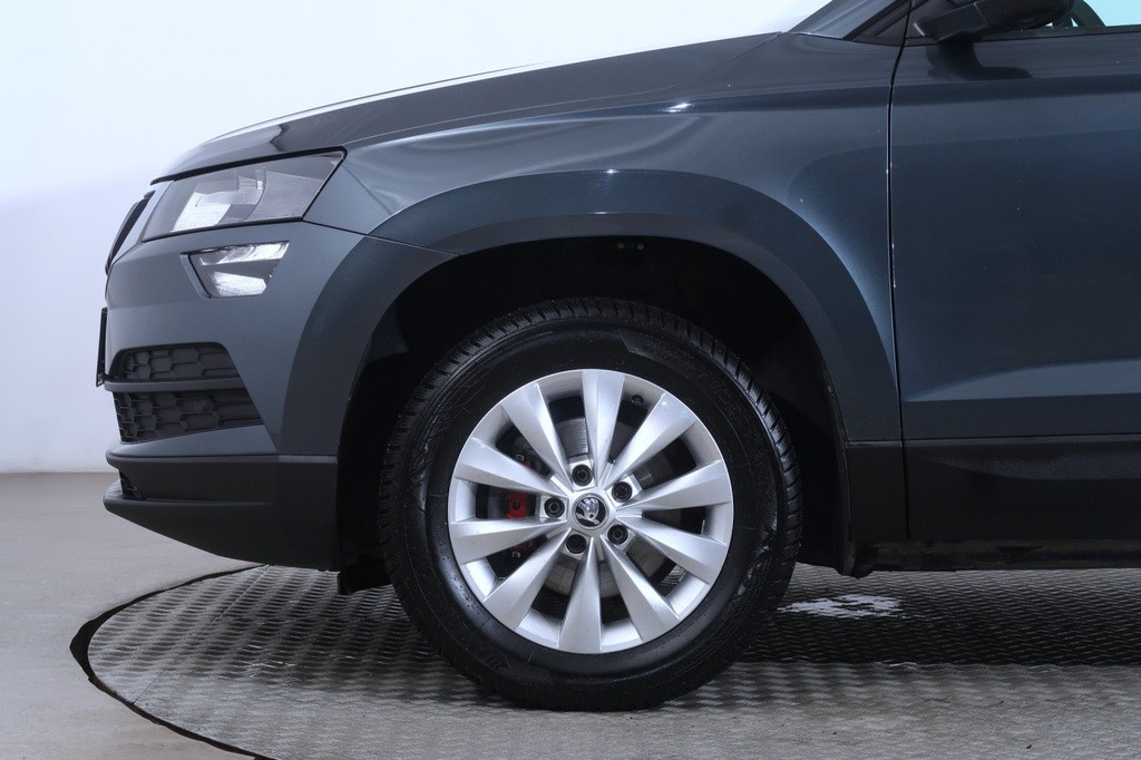 Skoda Karoq 1.6 TDI Navigacia