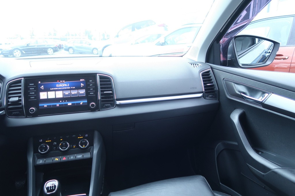 Skoda Karoq 1.6 TDI Navigacia