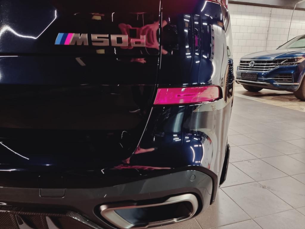 BMW X5 M Sapphire Blue, M Performance Carbon Packet