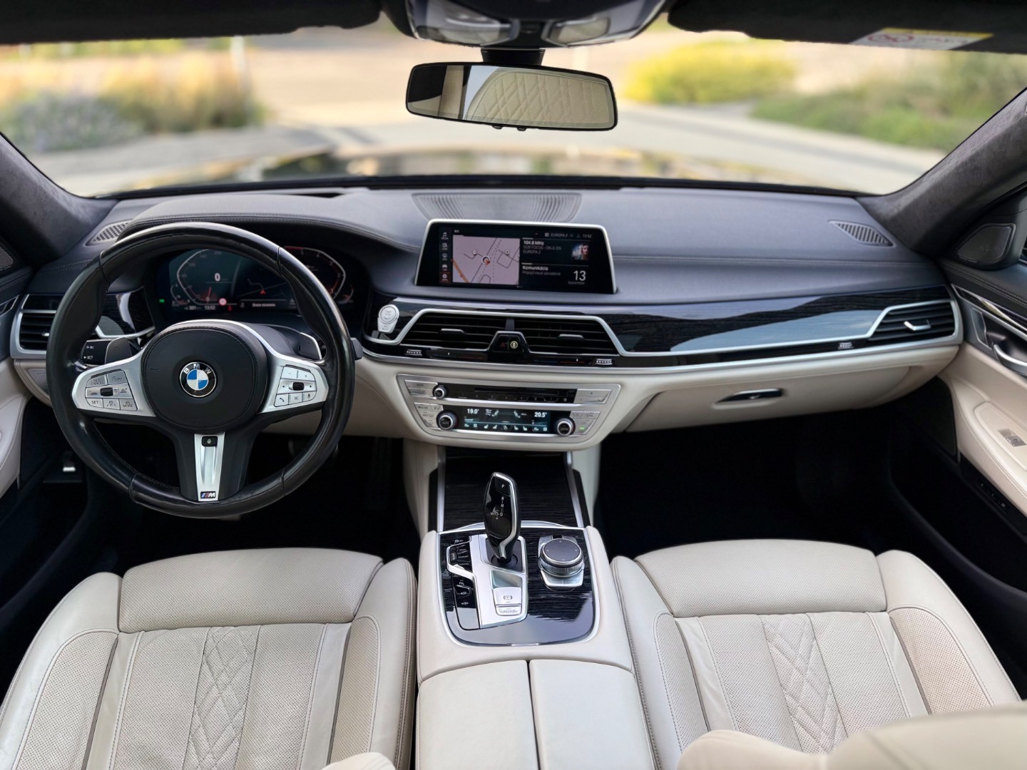 BMW Rad 7 740d xDrive A/T