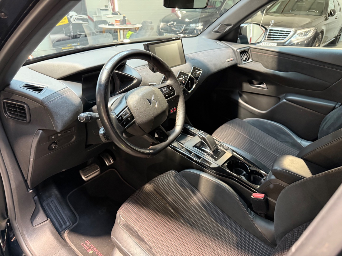 DS 3 CROSSBACK DS3  1.5 BlueHDi 130 Performance Line EAT8