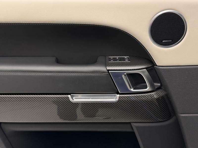 Land Rover Range Rover Sport P525 AUTOBIOGRAPHY AWD AUT