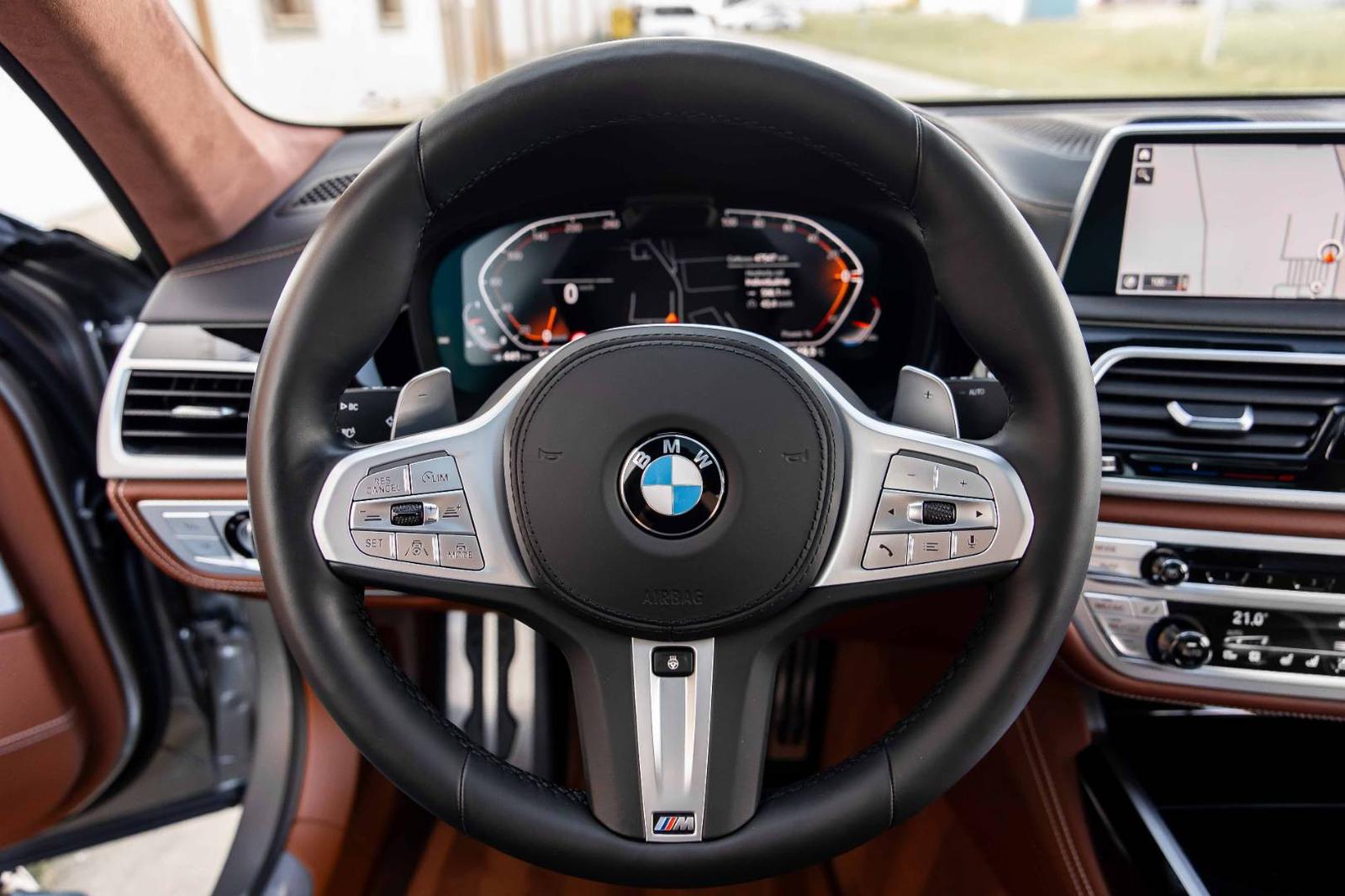 BMW Rad 7 750Li xDrive M-Sport INDIVIDUAL