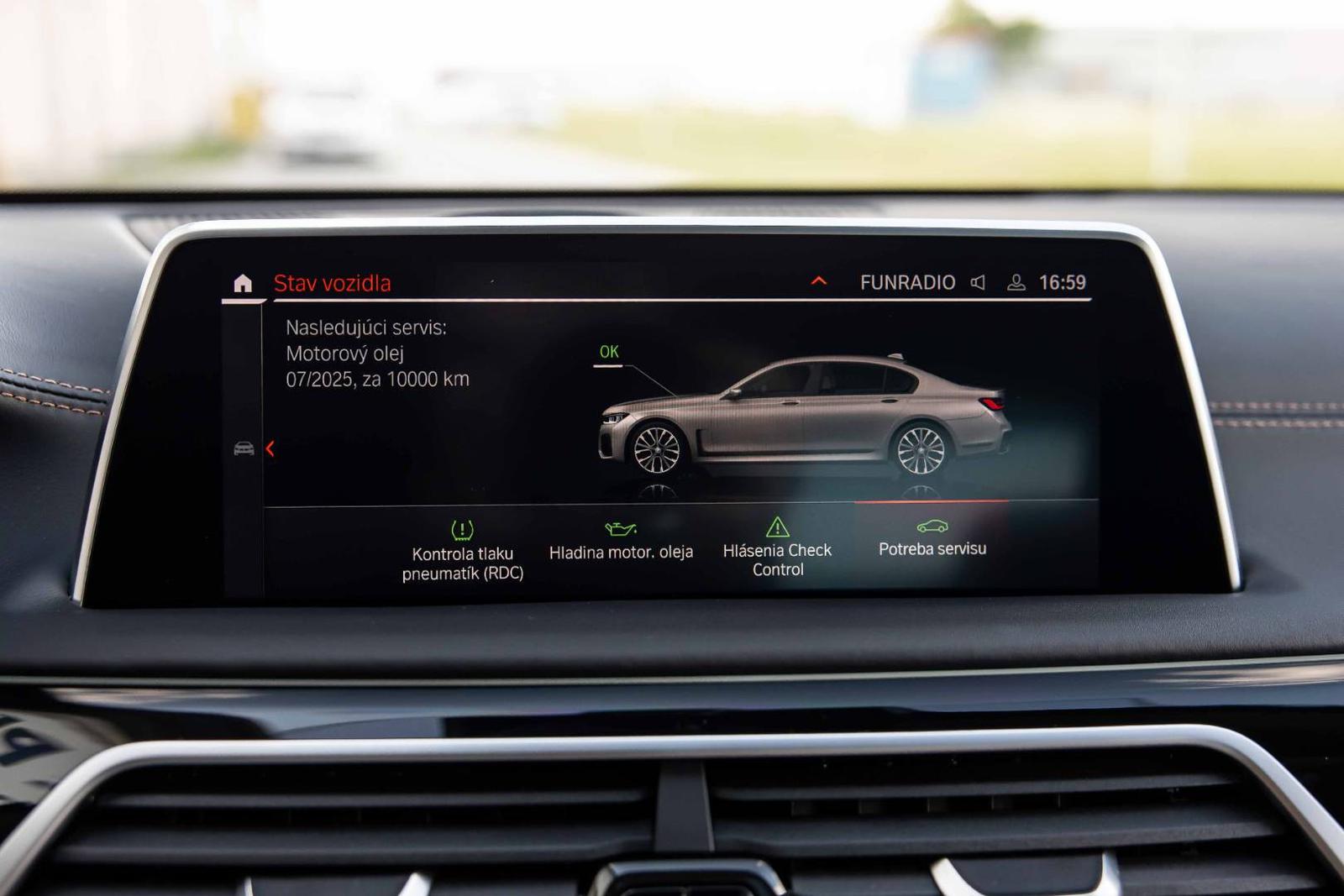 BMW Rad 7 750Li xDrive M-Sport INDIVIDUAL