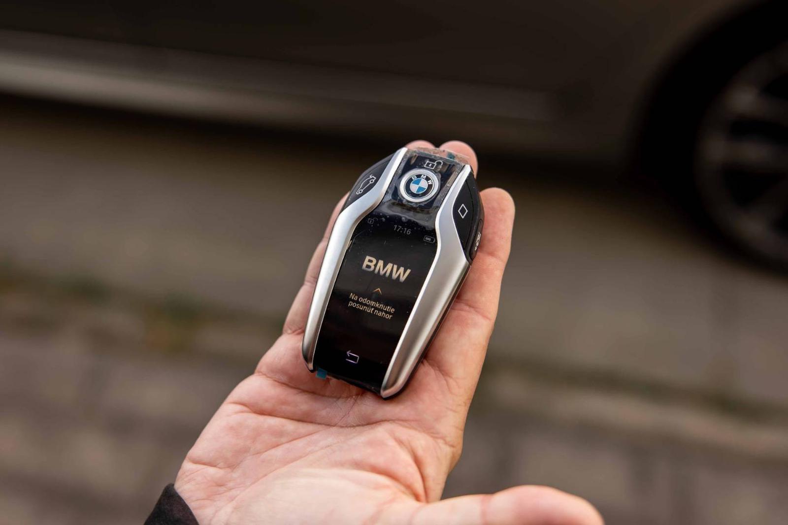 BMW Rad 7 750Li xDrive M-Sport INDIVIDUAL