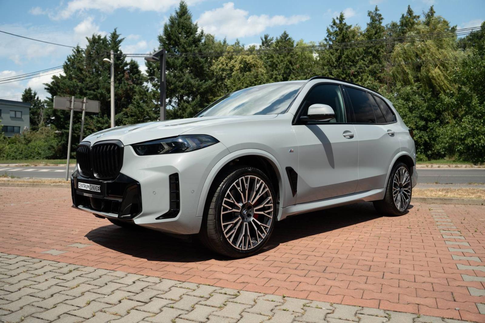 BMW X5 M 30d  A/T xDrive
