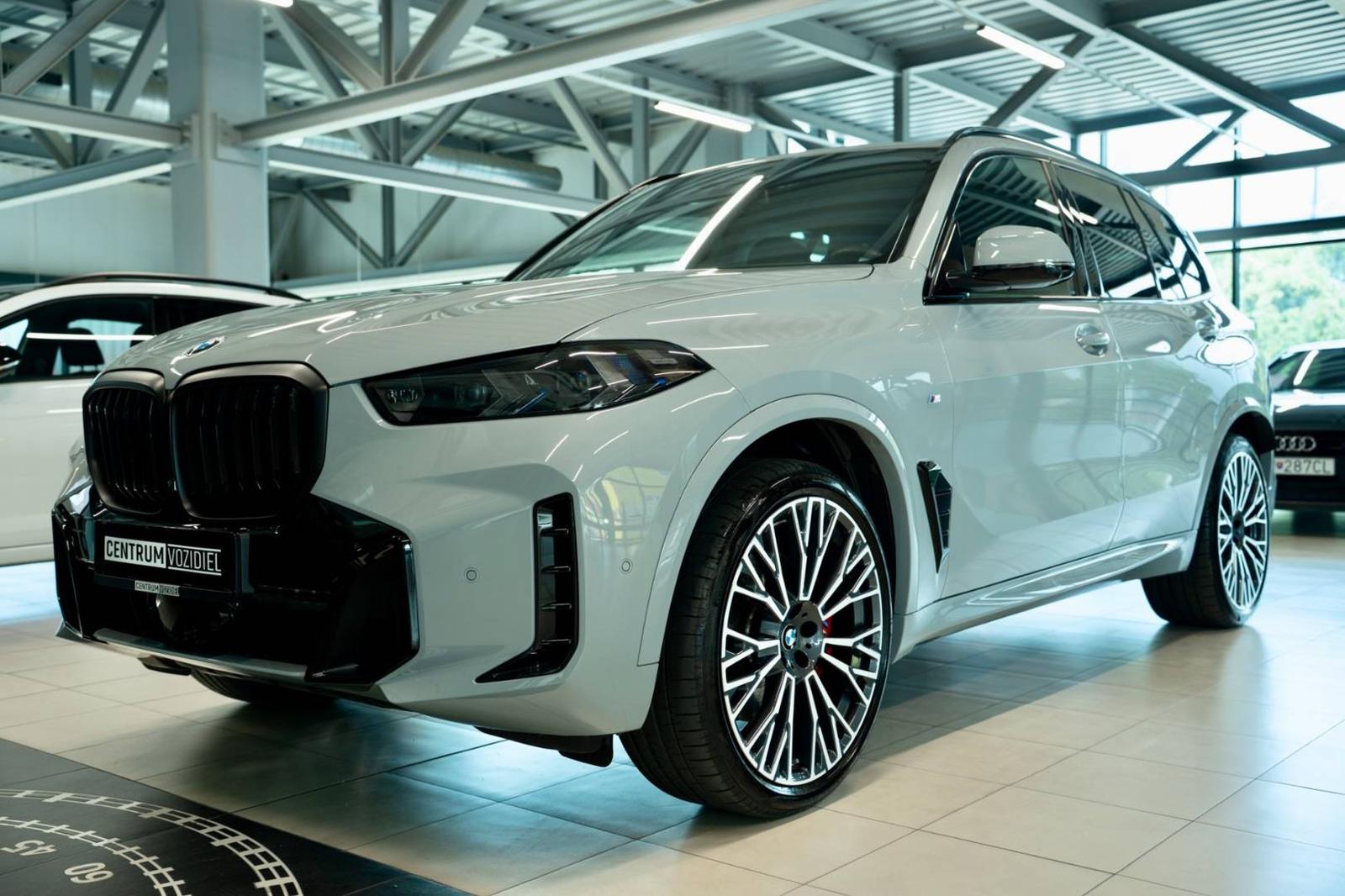 BMW X5 M 30d  A/T xDrive