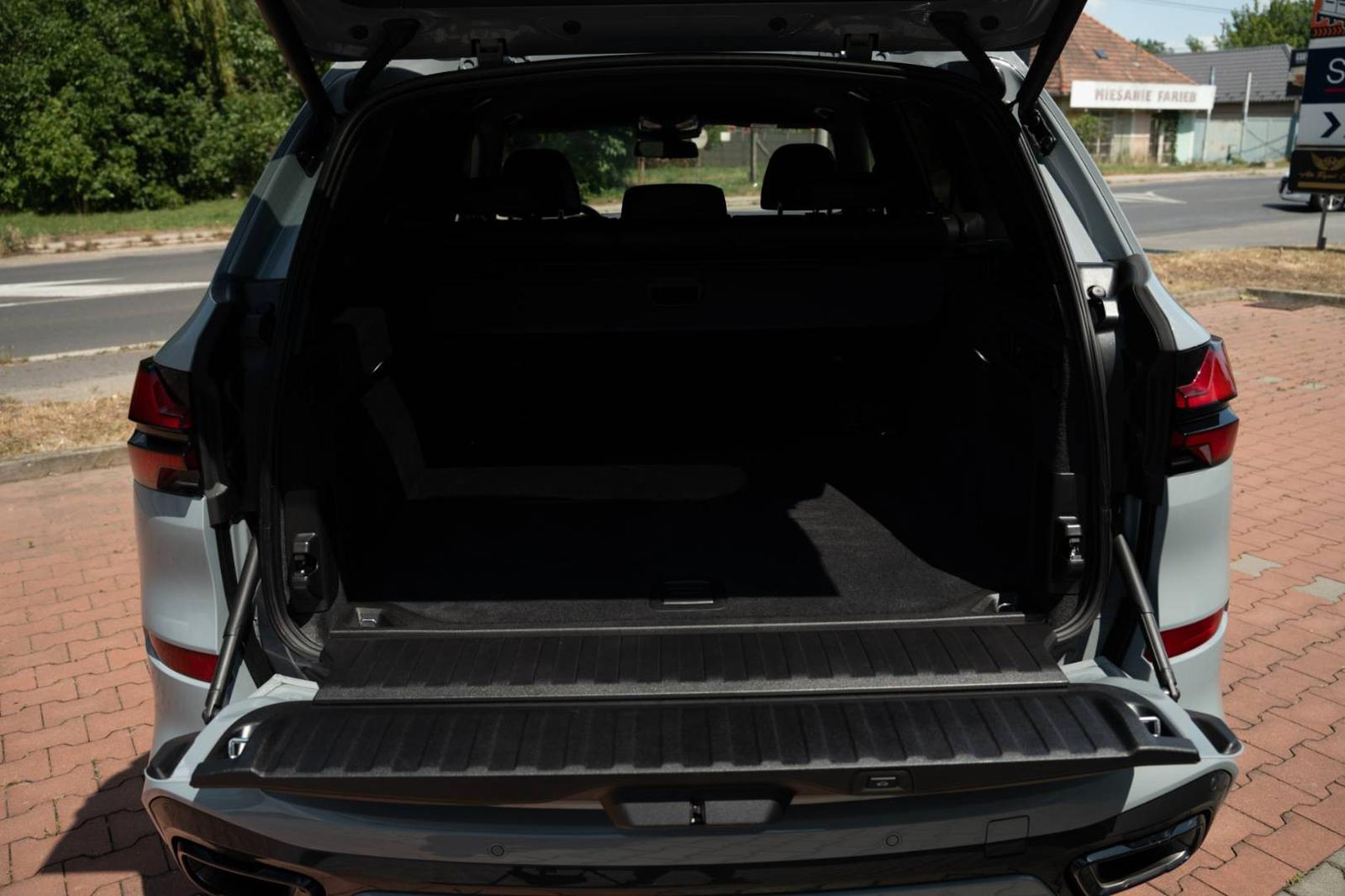 BMW X5 M 30d  A/T xDrive