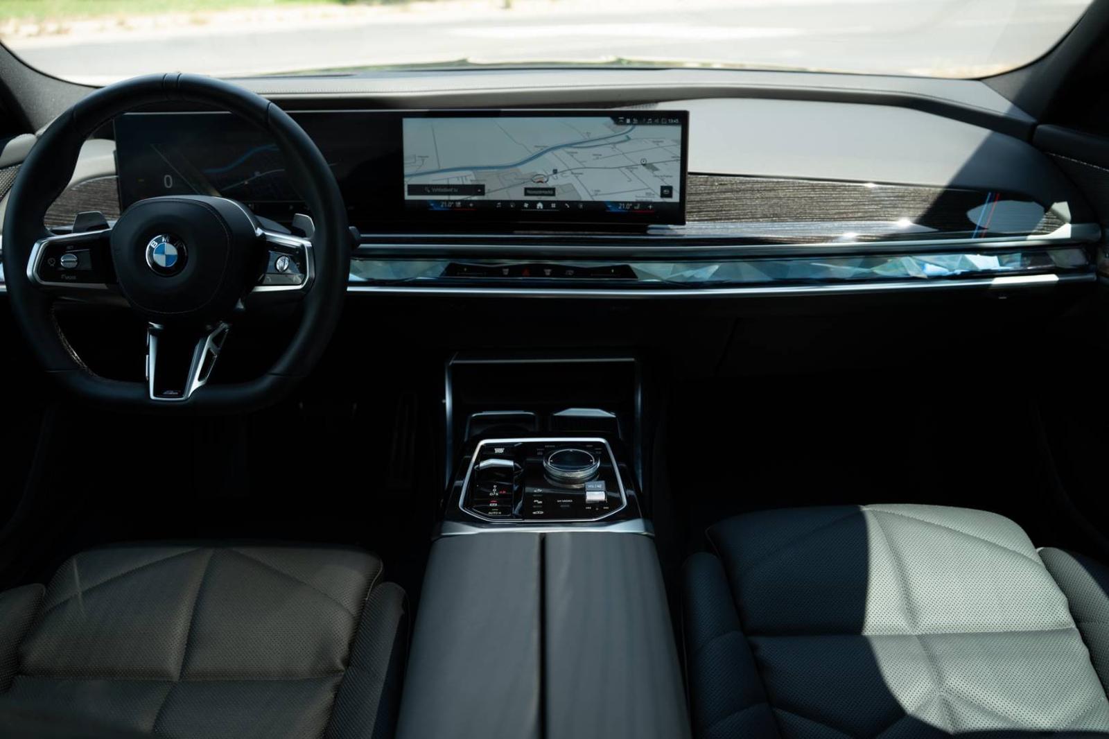 BMW Rad 7 740d M xDrive A/T, 220 kW