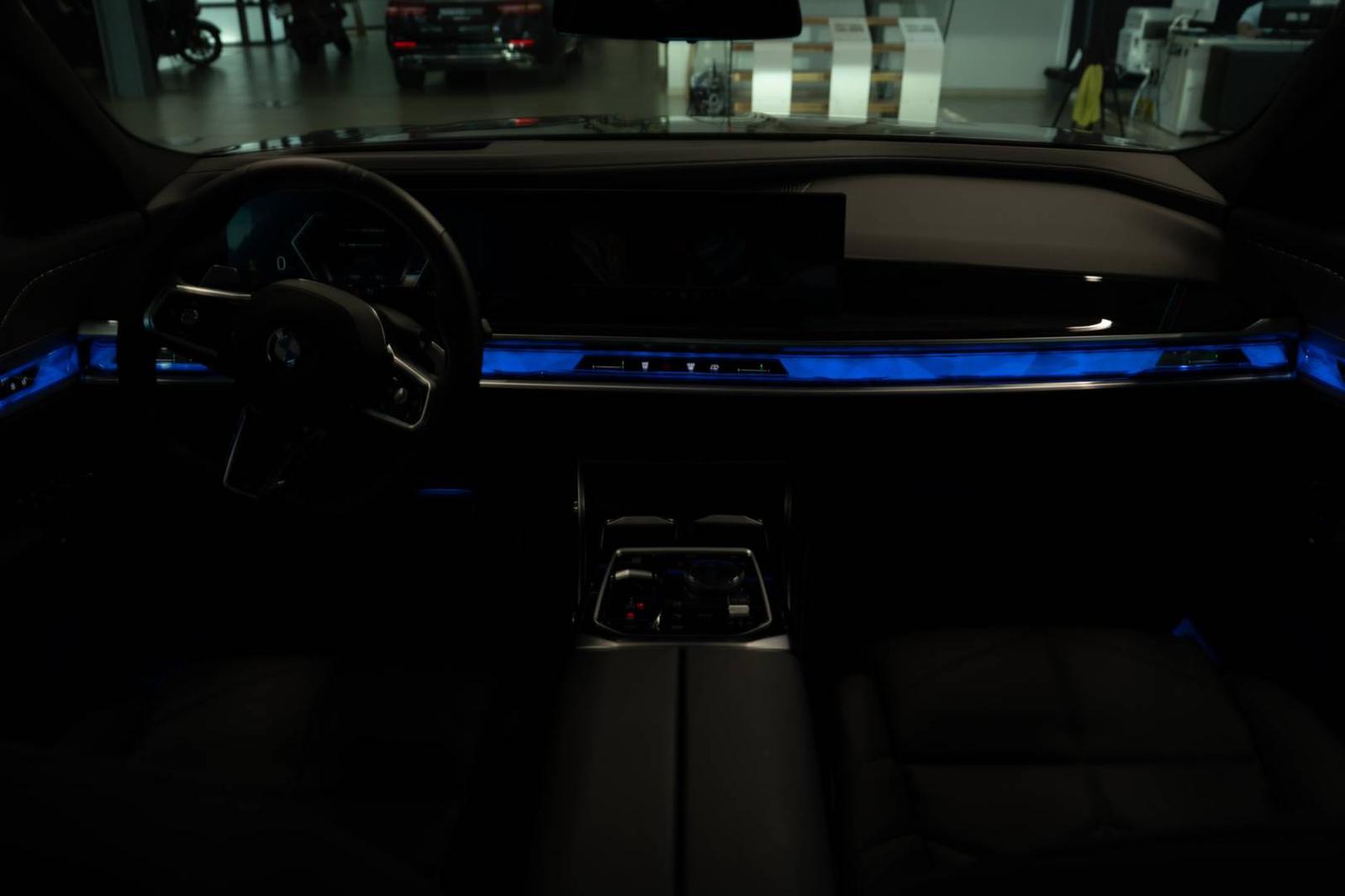 BMW Rad 7 740d M xDrive A/T, 220 kW