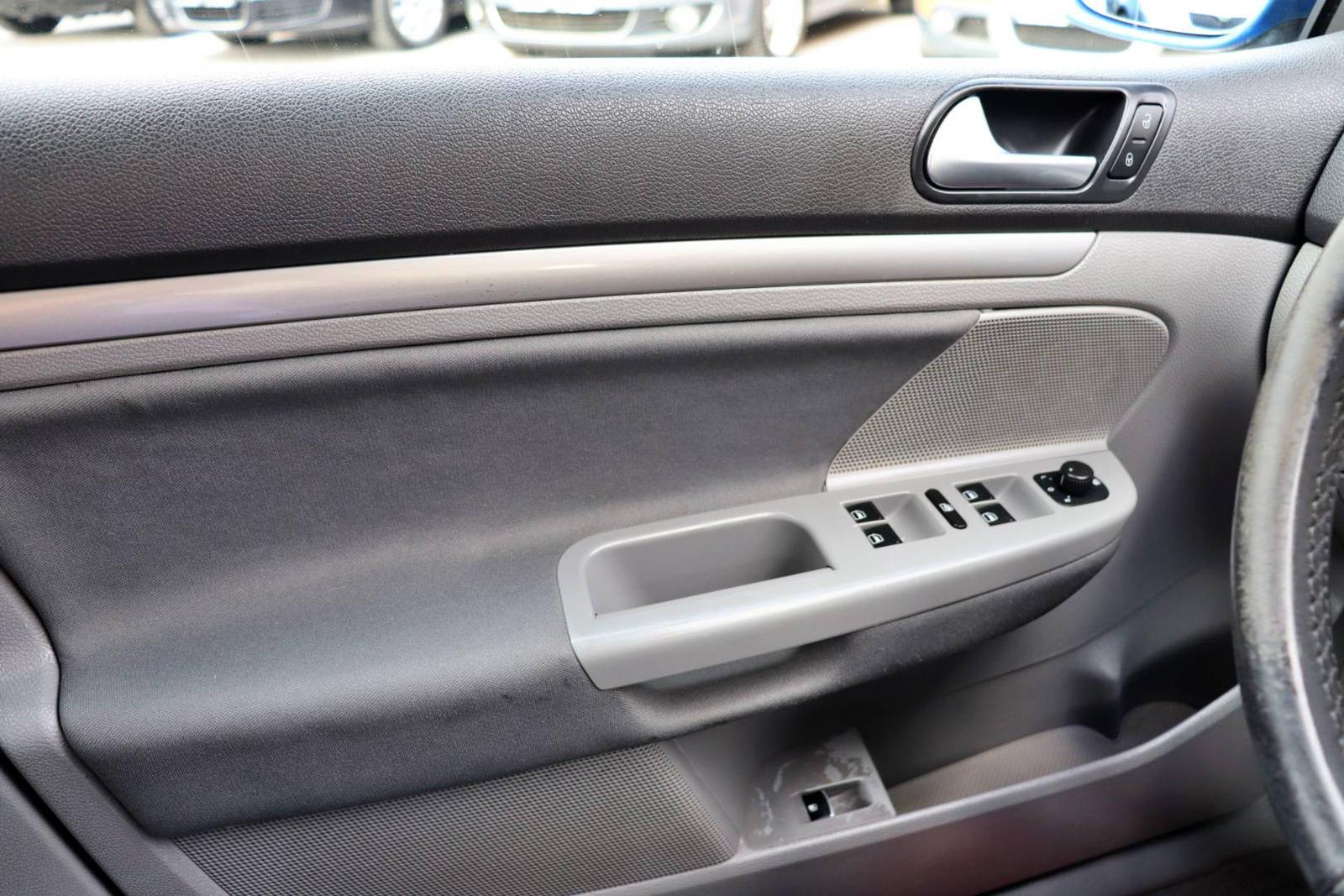Volkswagen Golf 2.0 TDI Sportline
