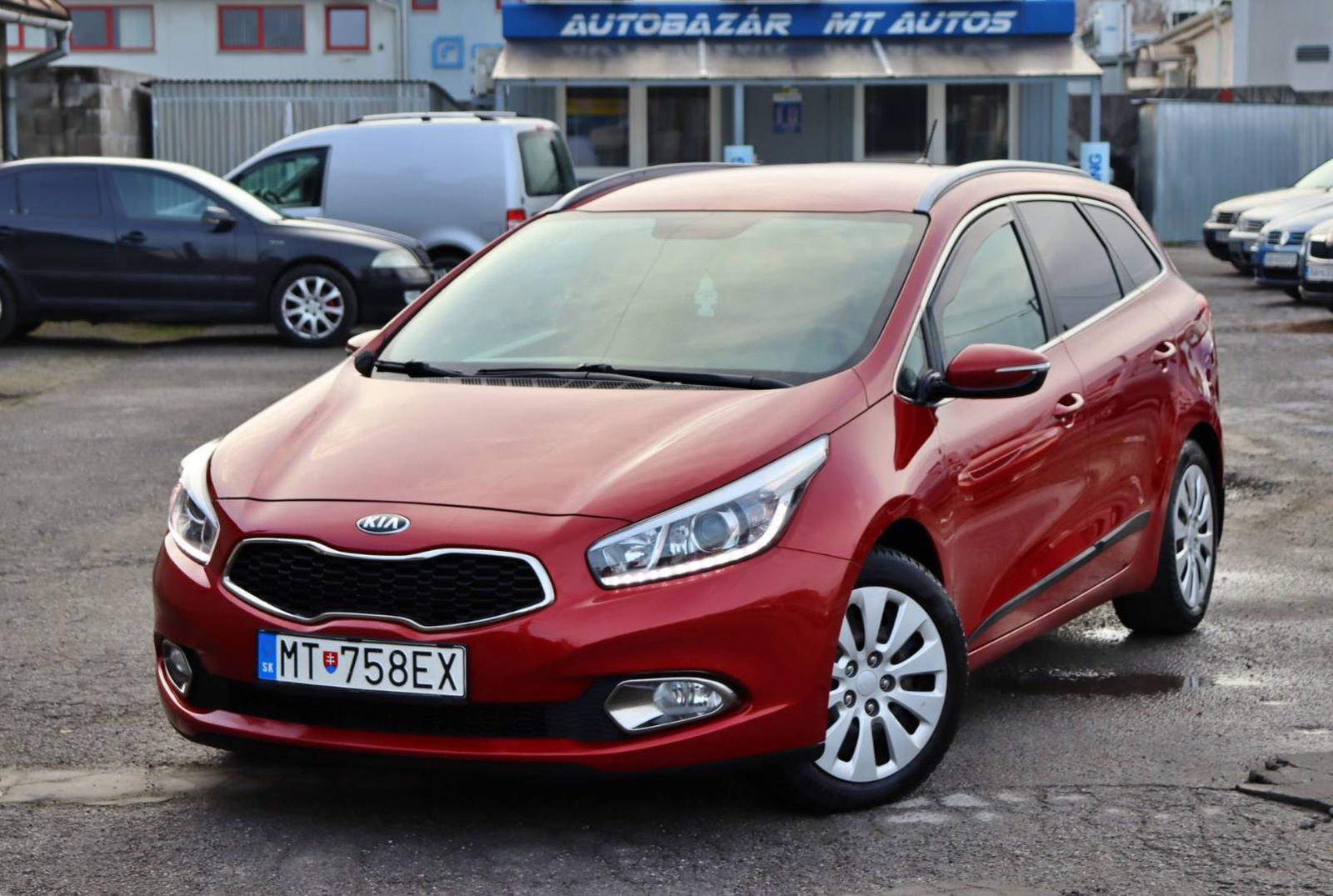Kia Cee´d SW 1.6 GDI LX/Silver