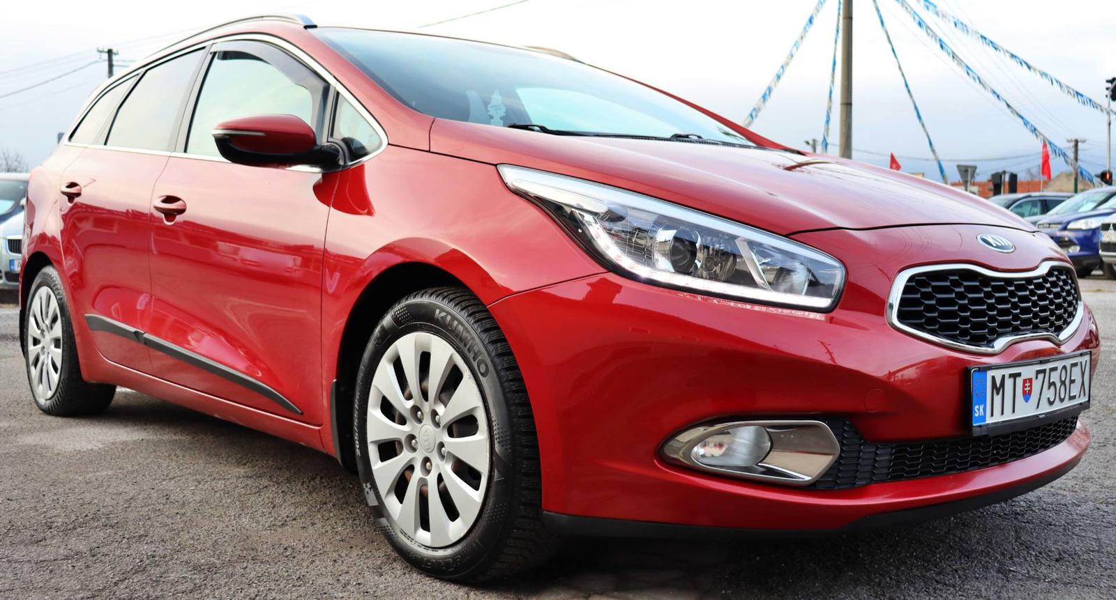 Kia Cee´d SW 1.6 GDI LX/Silver