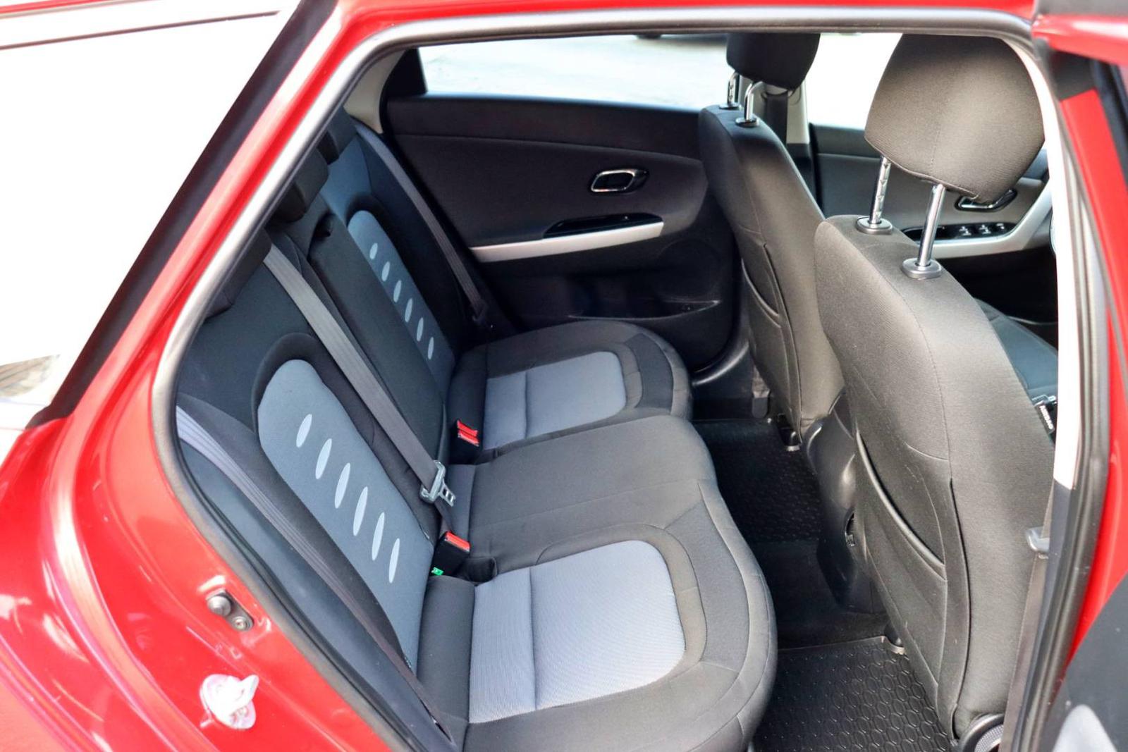 Kia Cee´d SW 1.6 GDI LX/Silver