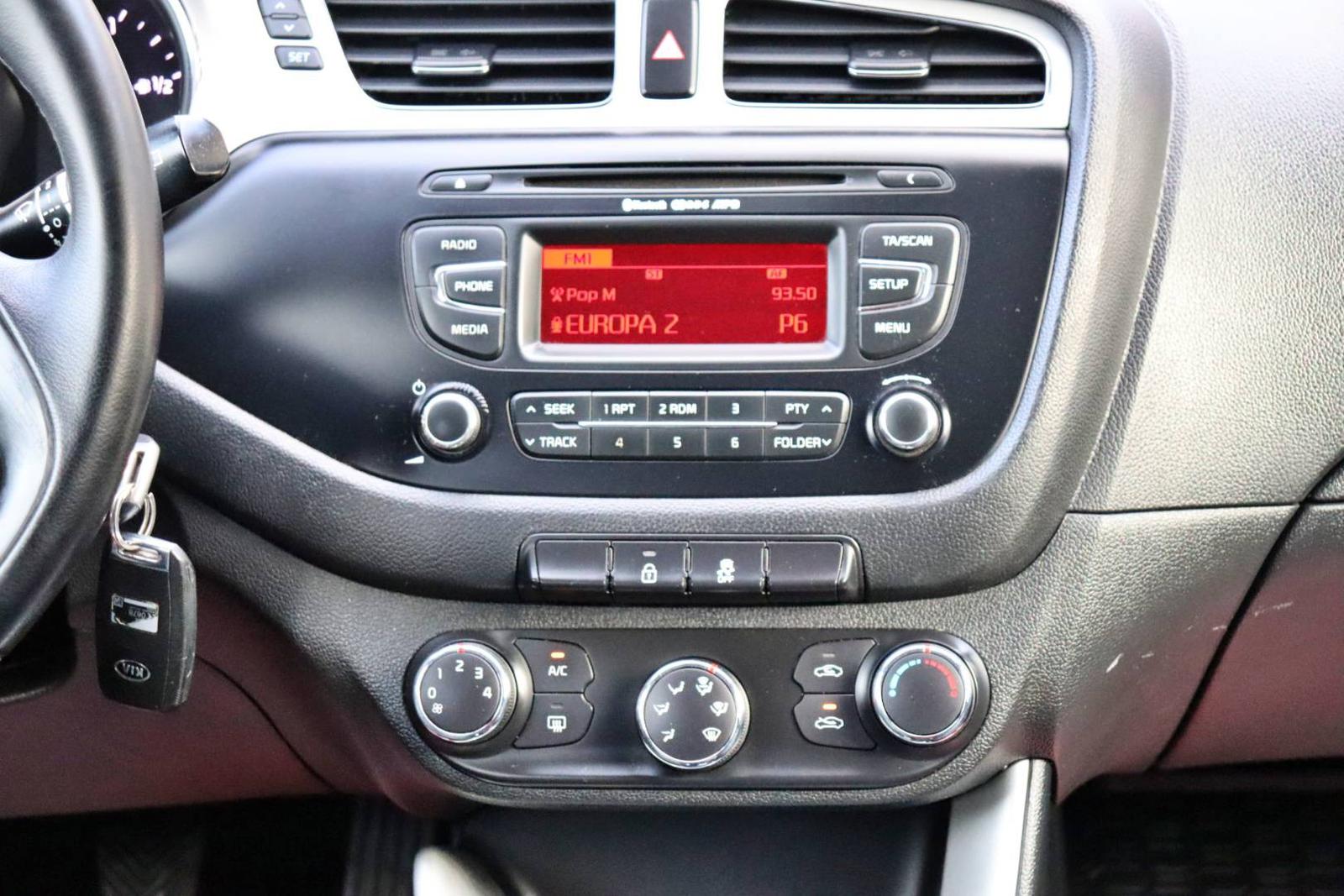 Kia Cee´d SW 1.6 GDI LX/Silver