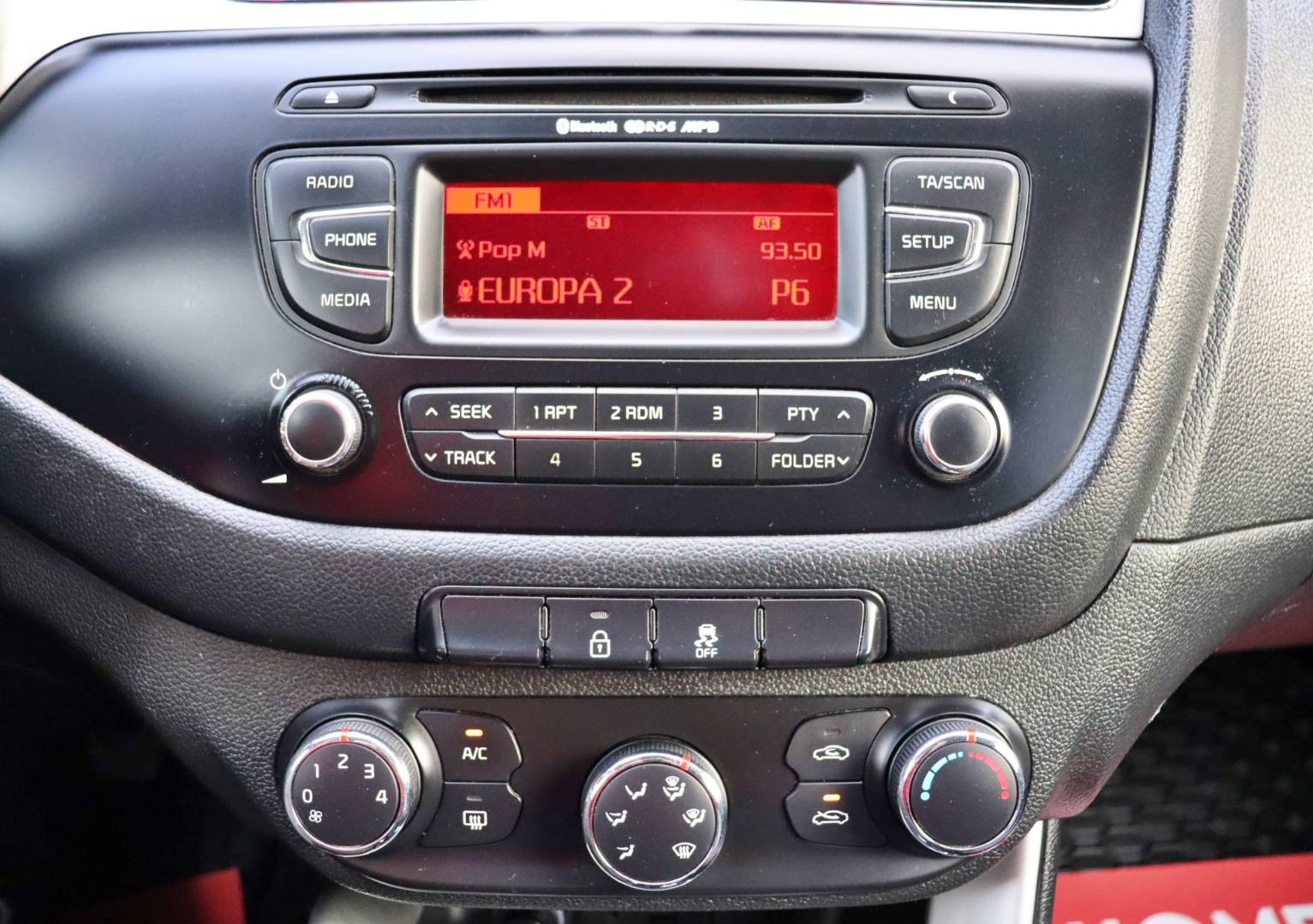 Kia Cee´d SW 1.6 GDI LX/Silver