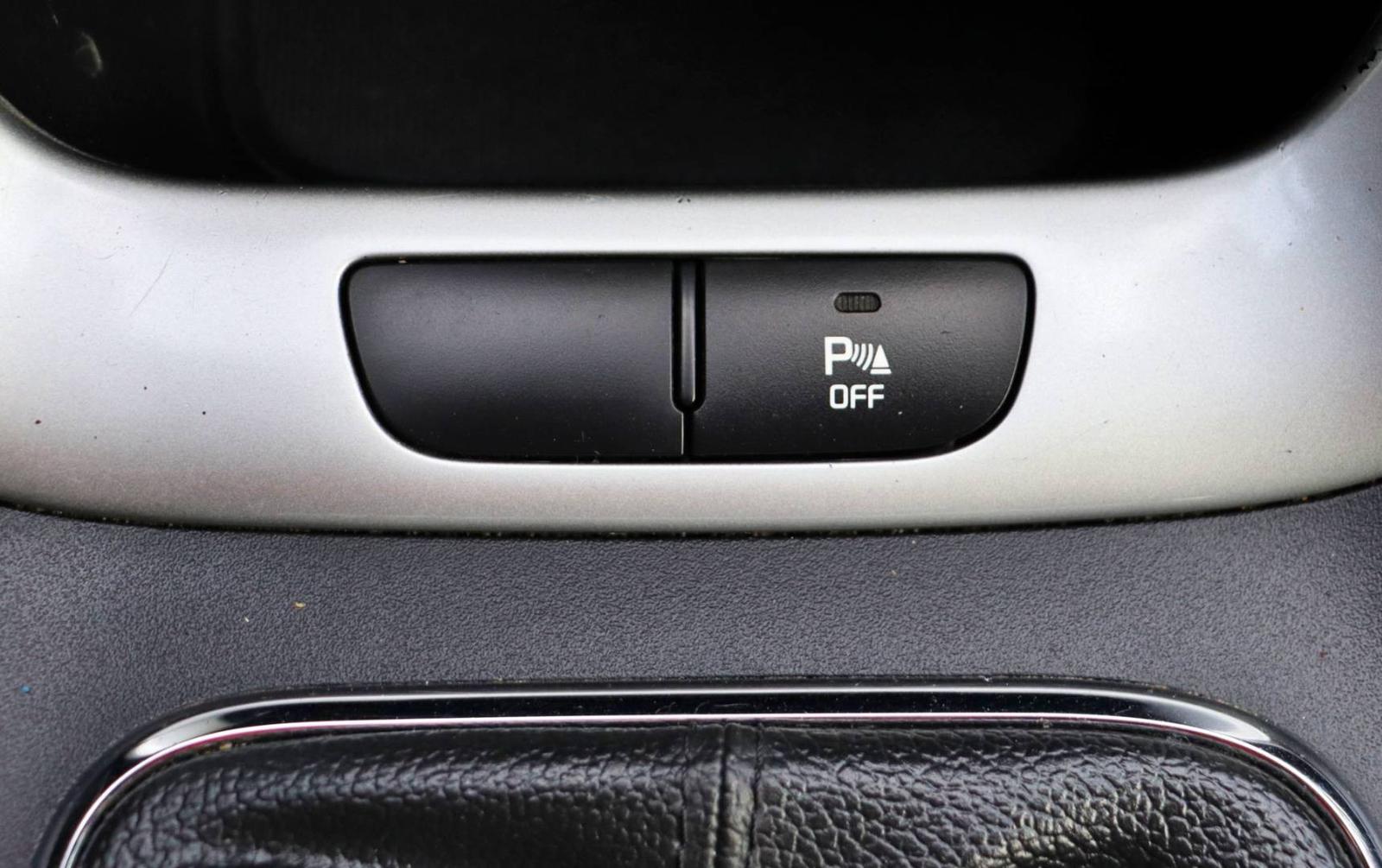 Kia Cee´d SW 1.6 GDI LX/Silver