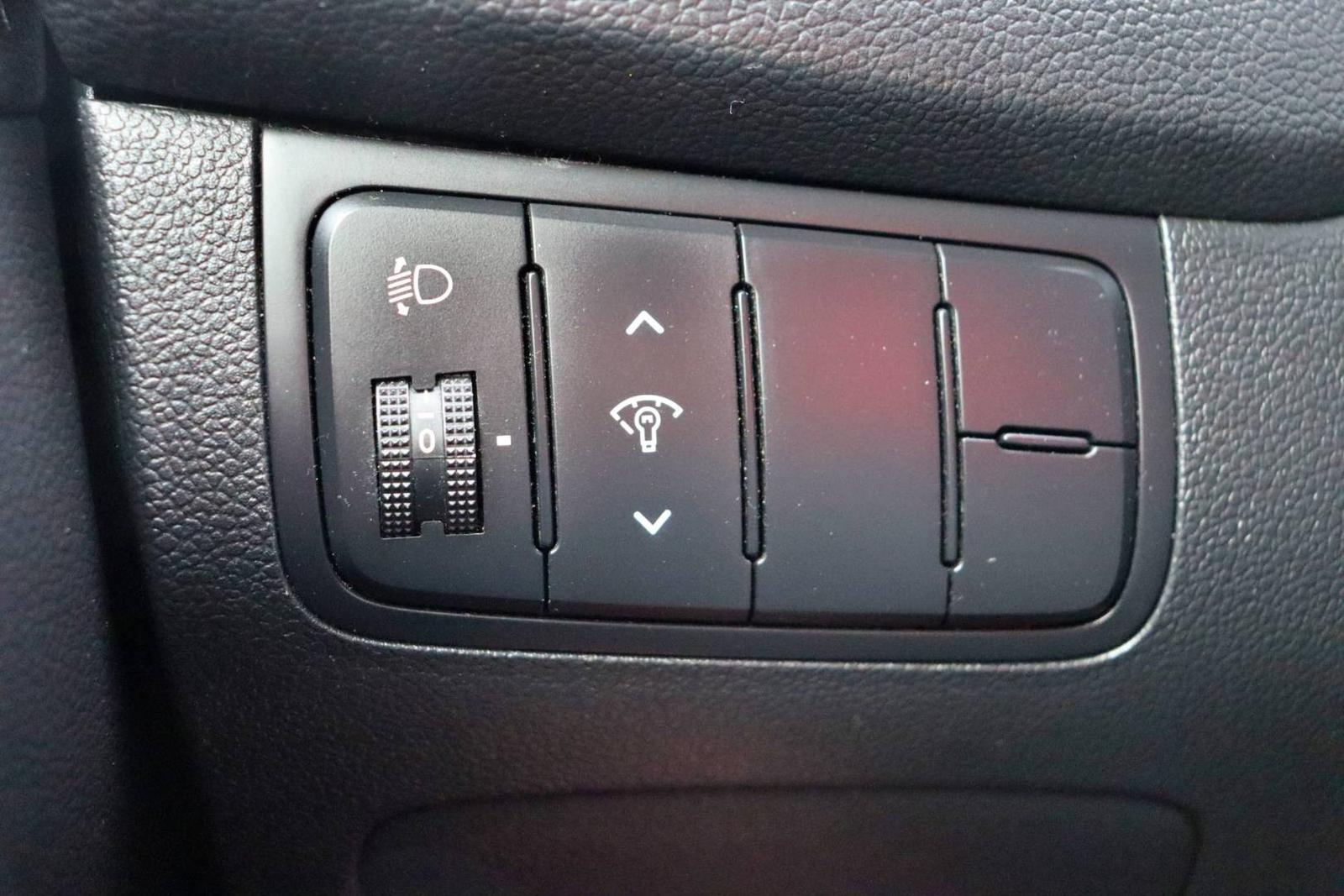 Kia Cee´d SW 1.6 GDI LX/Silver