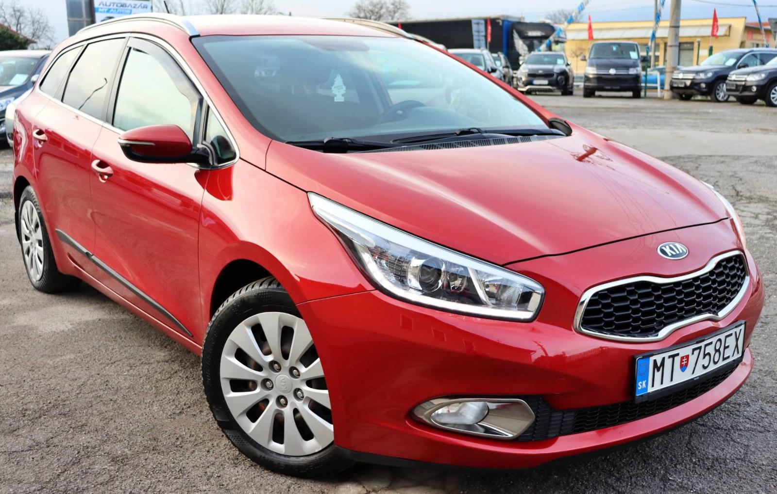 Kia Cee´d SW 1.6 GDI LX/Silver