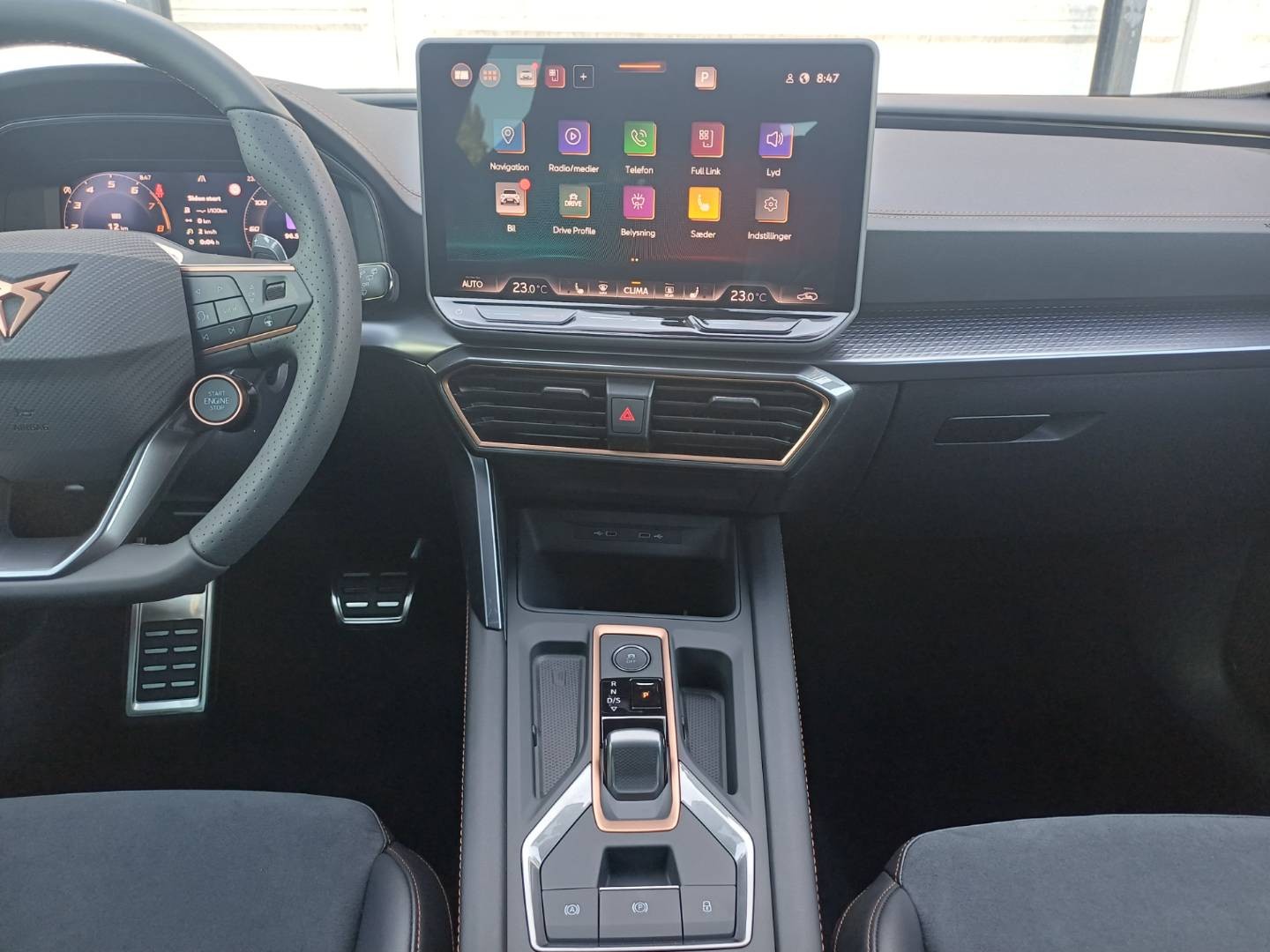 Cupra Formentor VZ 2.0 TSI 333HP 4x4, Sennheiser, Panorama, Ťažné, INTELLIGENT DRIVE Pack