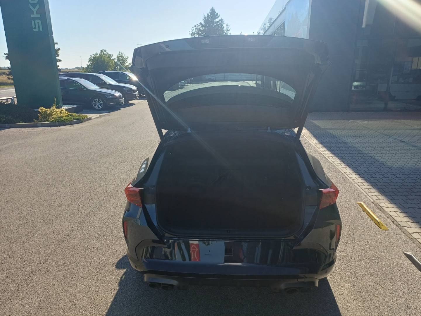 Cupra Formentor VZ 2.0 TSI 333HP 4x4, Sennheiser, Panorama, Ťažné, INTELLIGENT DRIVE Pack