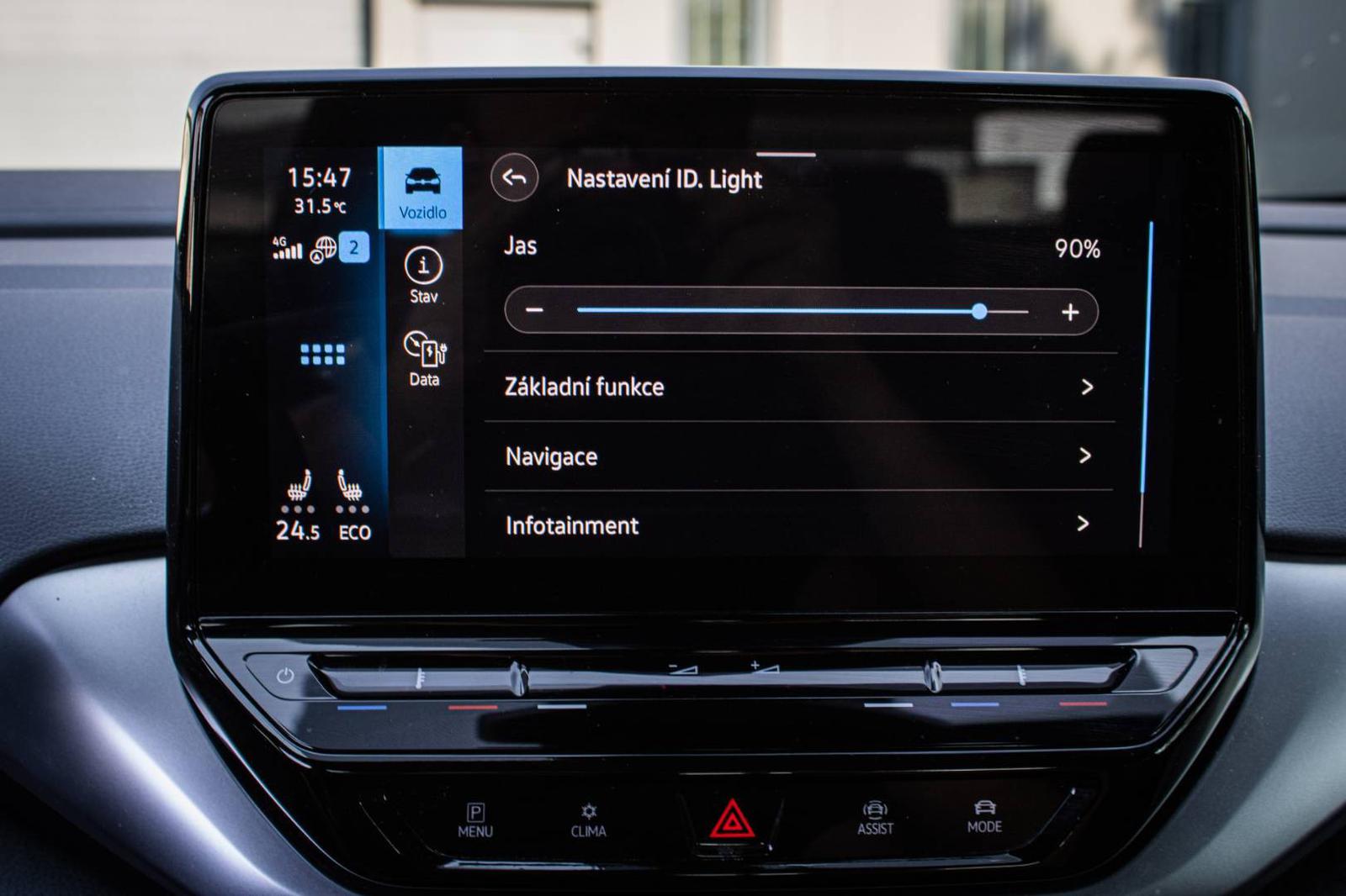 Volkswagen ID.4 Pro Performance 1st edition, super výbava, nelakované