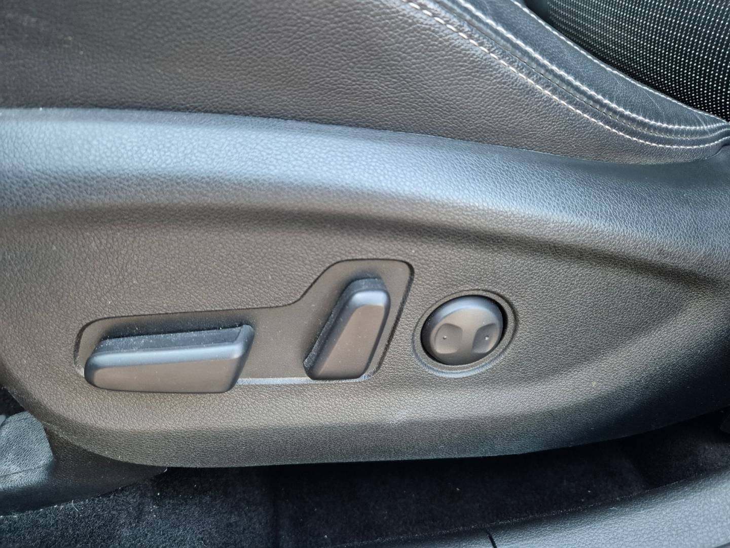 Kia Sportage 1.6 T-GDi Platinum 4WD A/T