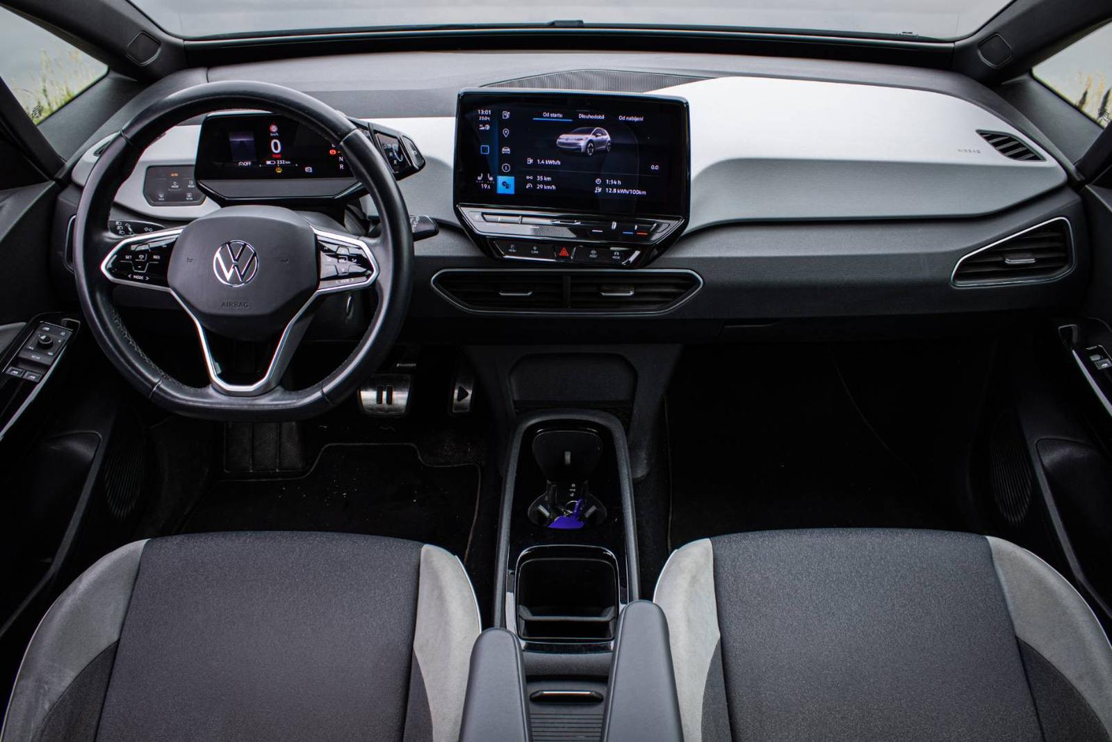 Volkswagen ID.3 PRO S 77kWh Performance, Nelakované