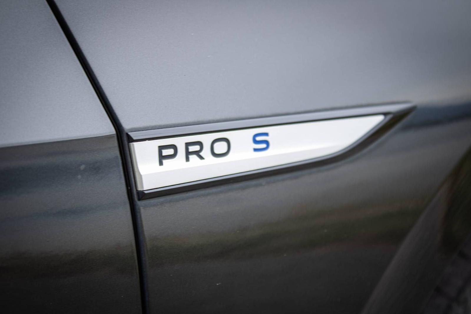 Volkswagen ID.3 PRO S 77kWh Performance, Nelakované