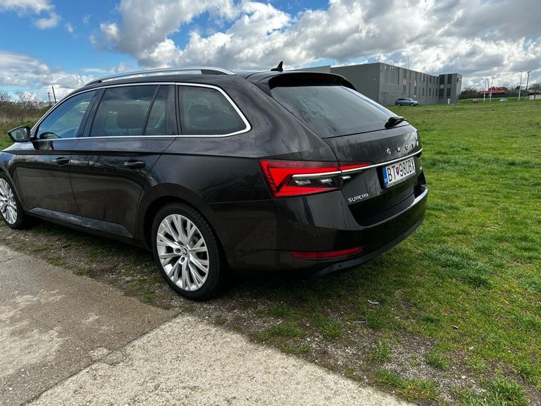 Škoda Superb Combi 2.0 TDI SCR Style 4x4 DSG