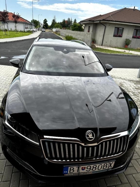 Škoda Superb Combi 2.0 TDI SCR Style 4x4 DSG