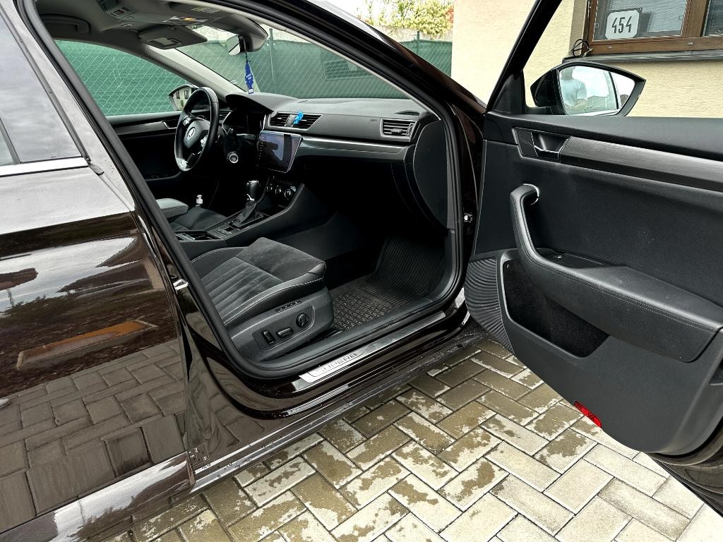 Škoda Superb Combi 2.0 TDI SCR Style 4x4 DSG