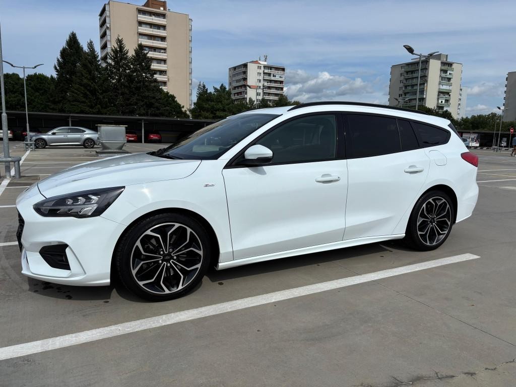 Ford Focus Combi 1.5 EcoBoost ST Line A/T