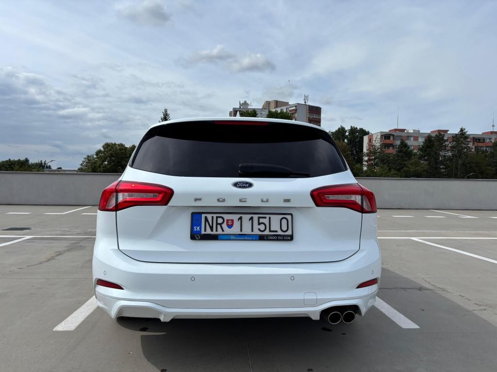 Ford Focus Combi 1.5 EcoBoost ST Line A/T