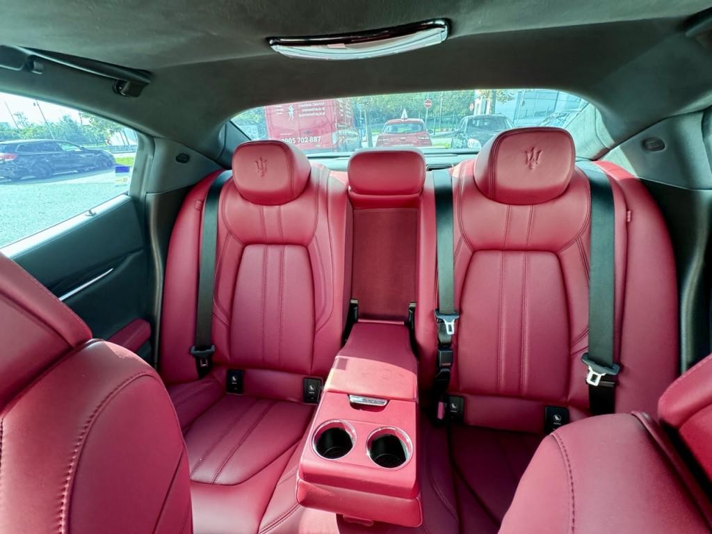Maserati Ghibli S Q4 3.0 V6