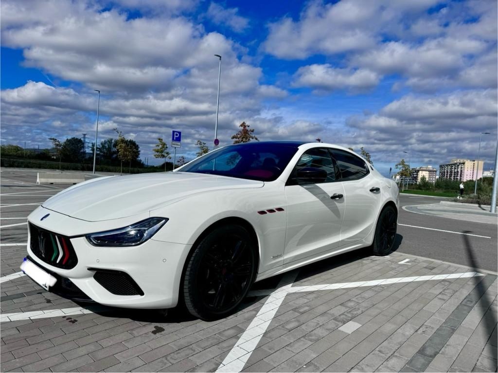 Maserati Ghibli S Q4 3.0 V6
