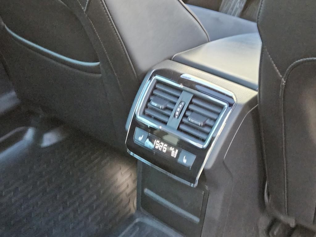 Škoda Superb Combi 2.0 TDI SCR Scout 4x4 DSG
