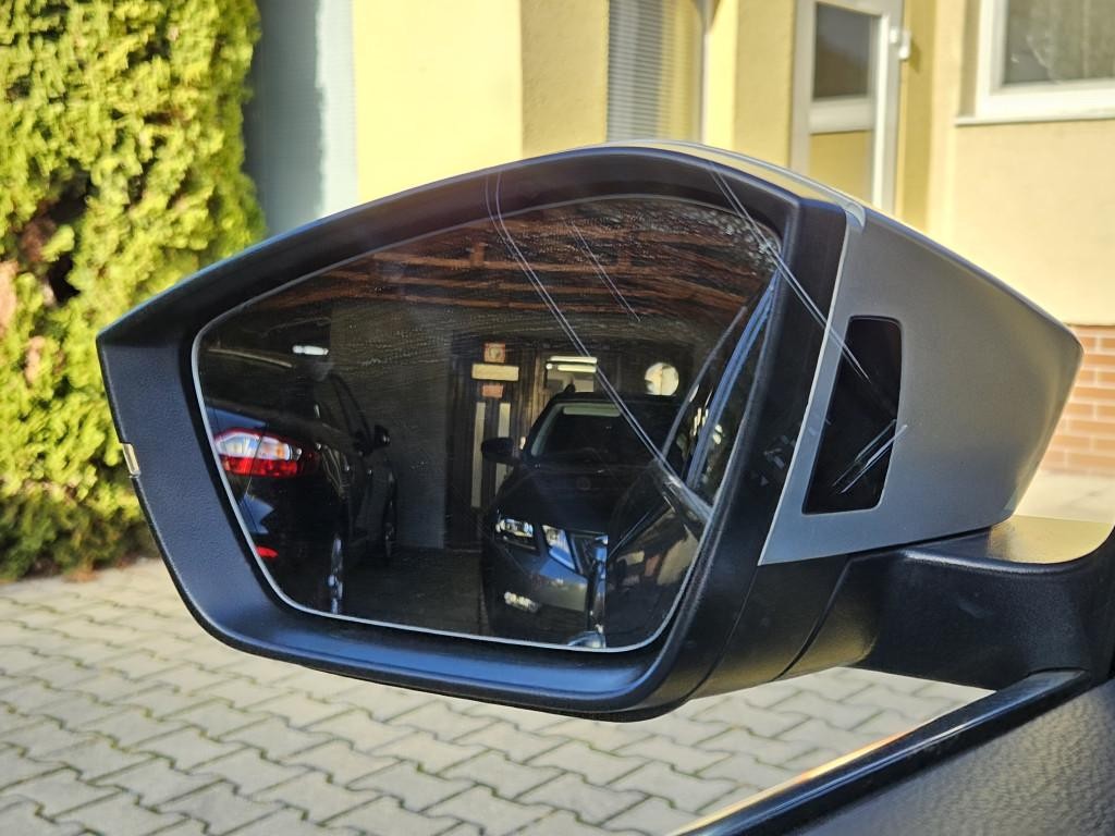 Škoda Superb Combi 2.0 TDI SCR Scout 4x4 DSG