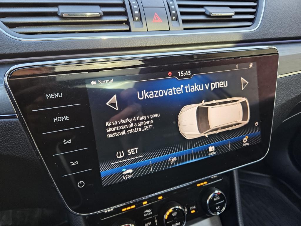 Škoda Superb Combi 2.0 TDI SCR Scout 4x4 DSG