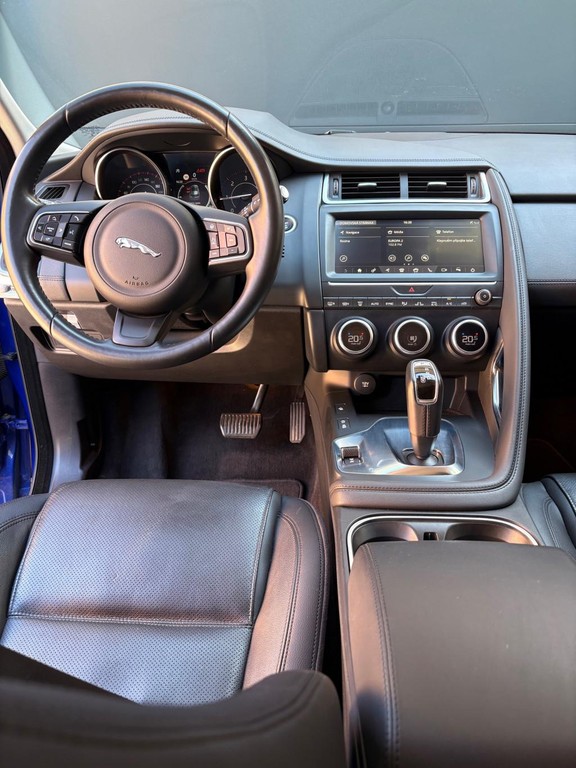 Jaguar E-Pace 2.0 I4 HSE AWD A/T