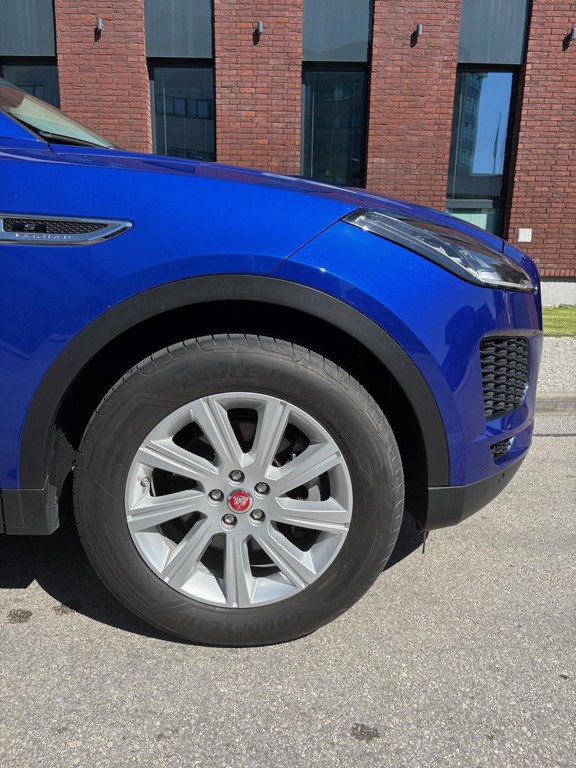 Jaguar E-Pace 2.0 I4 HSE AWD A/T