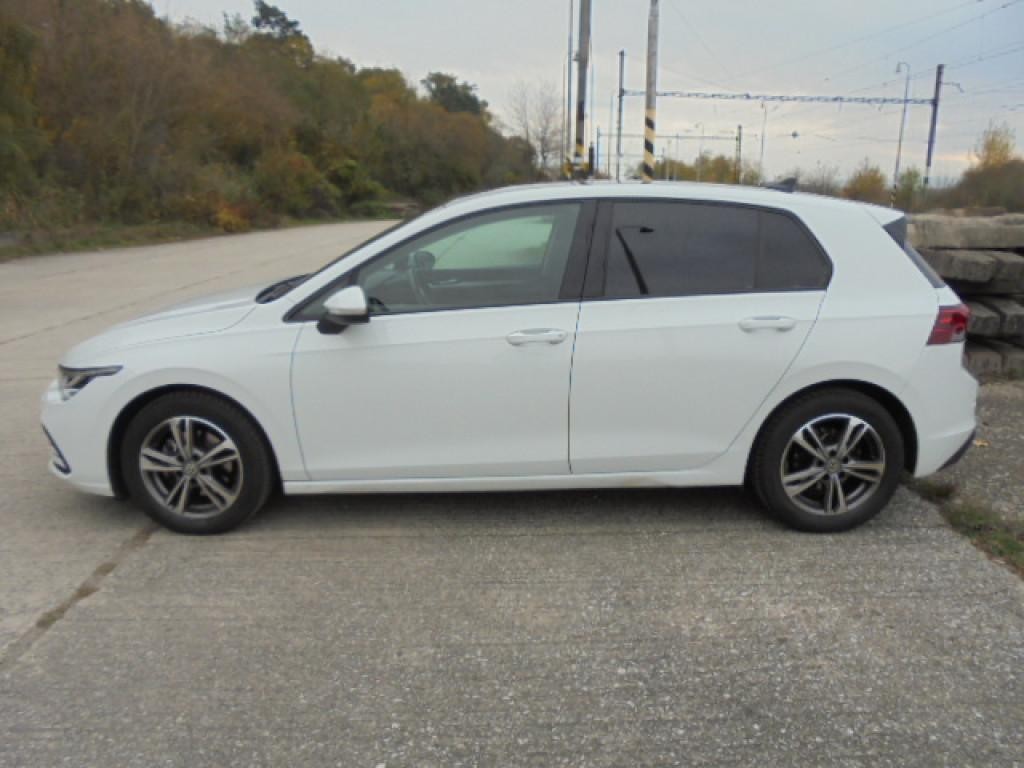 Volkswagen Golf 1.0 TSI 110k Life