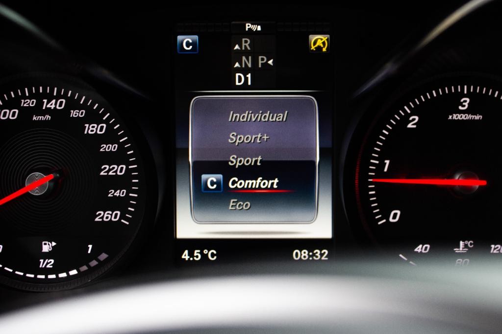 Mercedes GLC 220d 4MATIC A/T